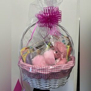 Baby girl gift basket